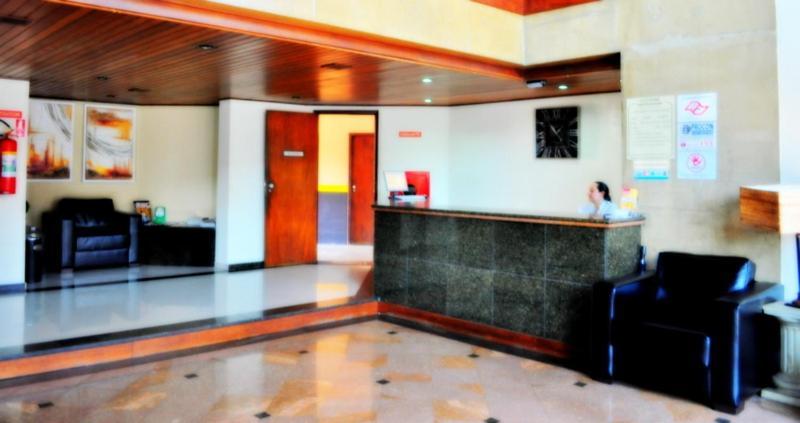 Cezanne Plaza Apart Hotel 坎皮纳斯 外观 照片